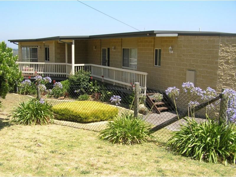 24 Marion Road, Rosebud VIC 3939