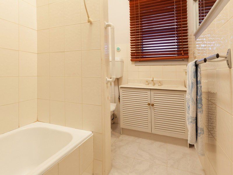 59 Fifth Avenue, Rosebud VIC 3939