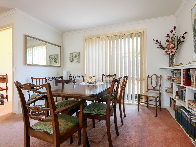 2/4 Glendale Grove, Mccrae VIC 3938