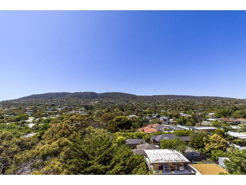 Villa 3/4 The Avenue, Mccrae VIC 3938