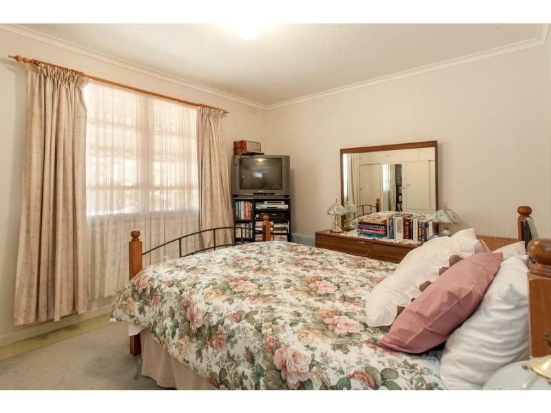 2 Anne Street, Rosebud VIC 3939
