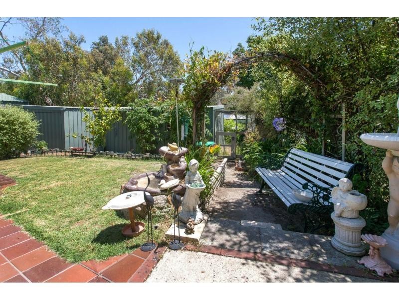 2 Anne Street, Rosebud VIC 3939