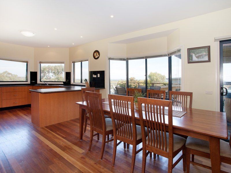 21 Marion Road, Rosebud VIC 3939