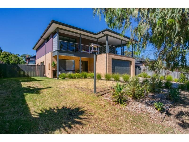 23 Greenhill Road, Rosebud VIC 3939