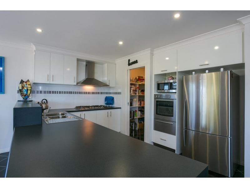 23 Greenhill Road, Rosebud VIC 3939