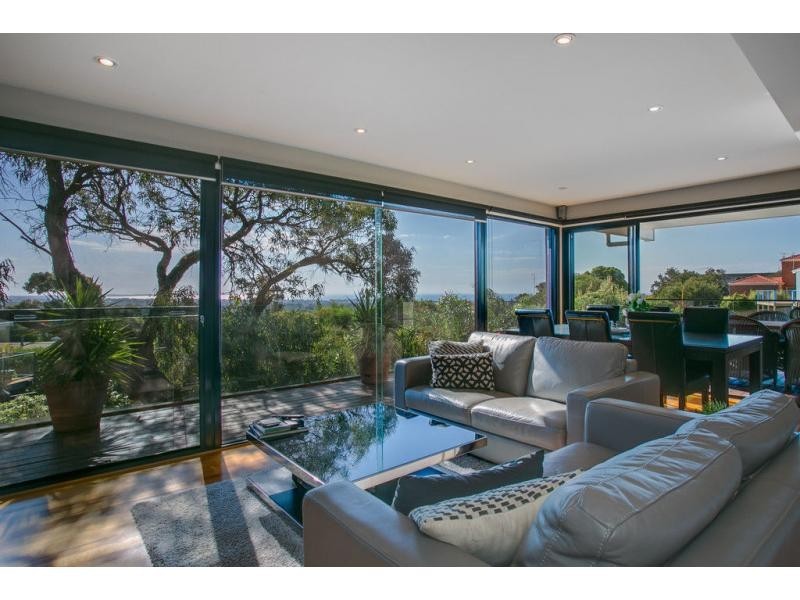 30 Marion Road, Rosebud VIC 3939