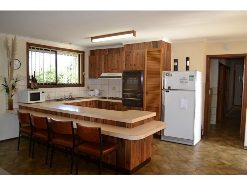 9 Roslyn Avenue, Rye VIC 3941