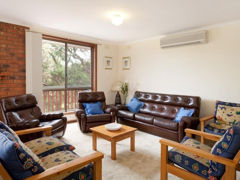 9 Roslyn Avenue, Rye VIC 3941