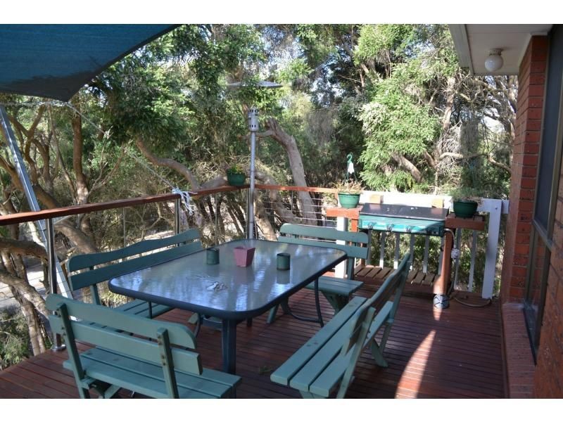 9 Roslyn Avenue, Rye VIC 3941