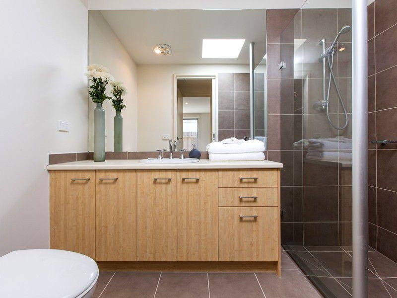 70A Hayes Avenue, Rosebud VIC 3939