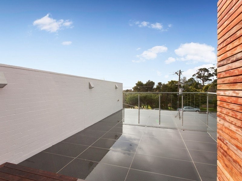 15 Leichardt Street, Mccrae VIC 3938