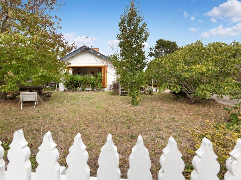 45 Florence Avenue, Rosebud West VIC 3940