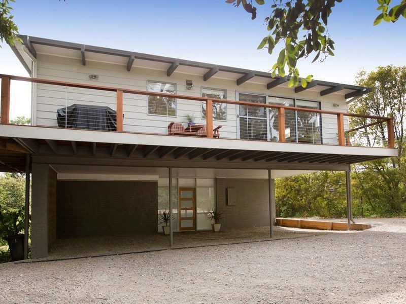 8 Banks Street, Mccrae VIC 3938