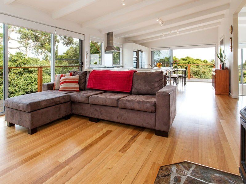 8 Banks Street, Mccrae VIC 3938