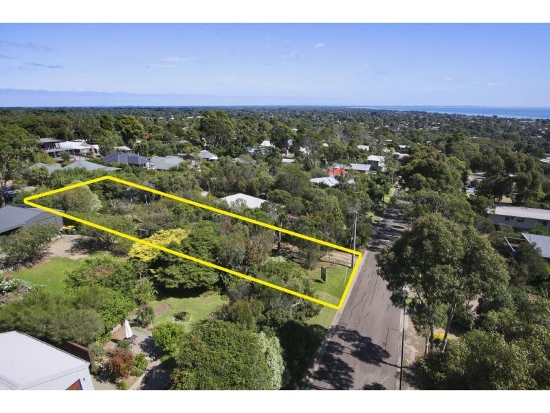 1 Murray Street, Mccrae VIC 3938