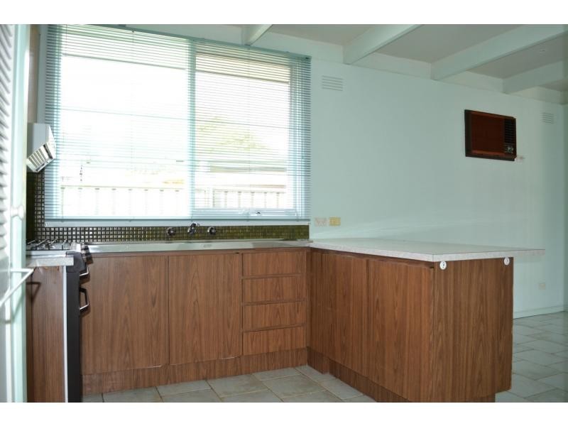 1, 17 Wattle Road, Mccrae VIC 3938