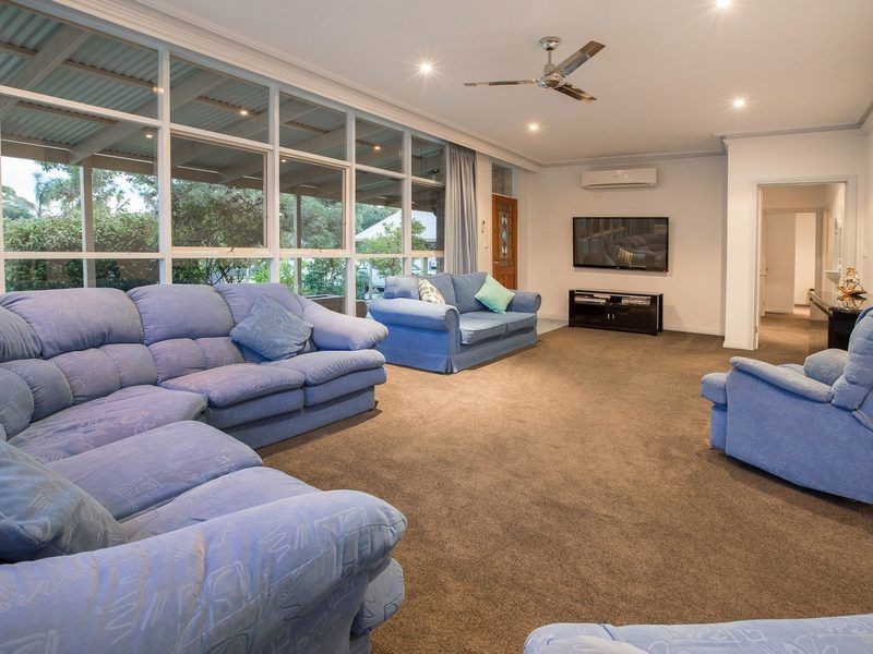 22 Warranilla Avenue, Rosebud VIC 3939