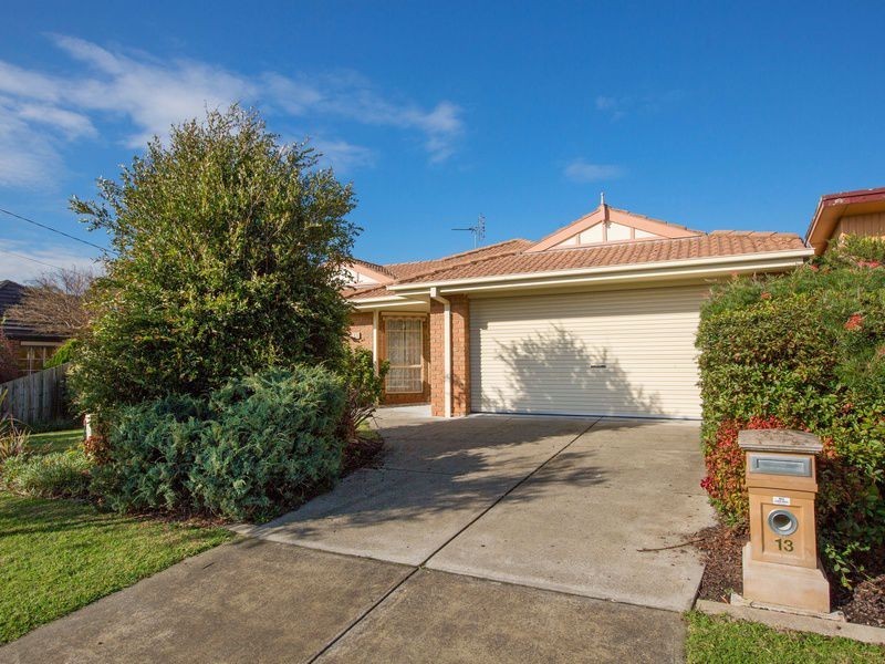 13 Peter Street, Dromana VIC 3936
