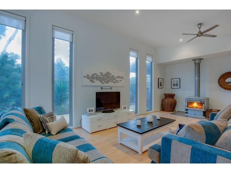 48 Adelaide Street, Blairgowrie VIC 3942