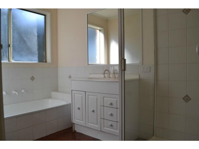 53 Hove Road, Rosebud VIC 3939