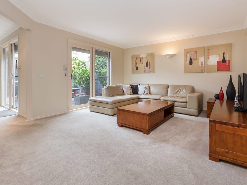 2/65 Wilsons Road, Mornington VIC 3931