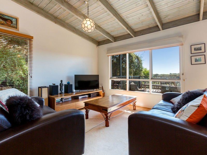 319 Sandy Road, St Andrews Beach VIC 3941