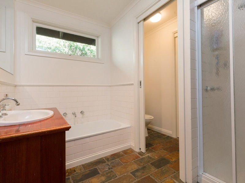 319 Sandy Road, St Andrews Beach VIC 3941
