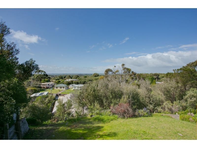 5 Wargundy Avenue, Rye VIC 3941