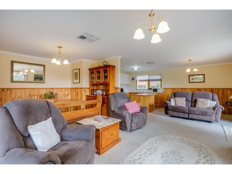 24 Tinapher Drive, Rye VIC 3941