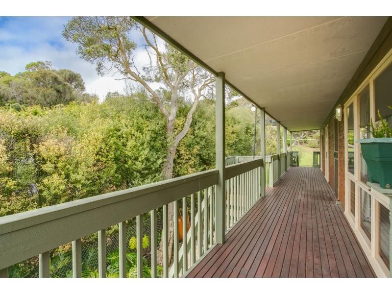 24 Tinapher Drive, Rye VIC 3941