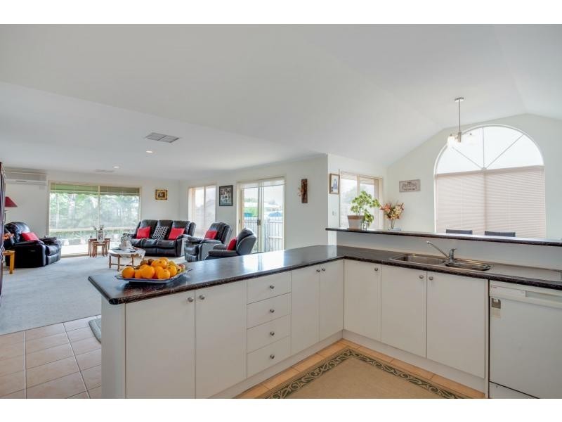 20 Corey Avenue, Dromana VIC 3936