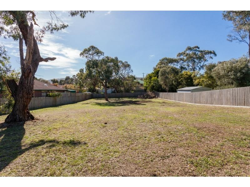 L1 and 2 / 81 Hayes Avenue, Rosebud VIC 3939