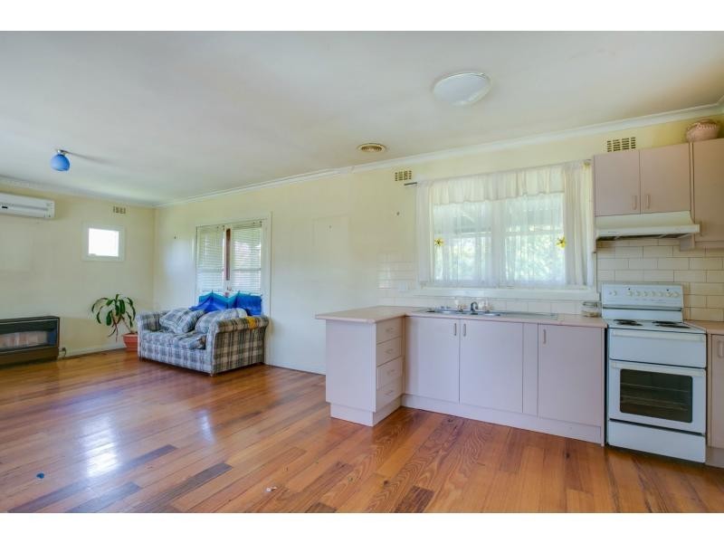 32 Coveside Avenue, Safety Beach VIC 3936
