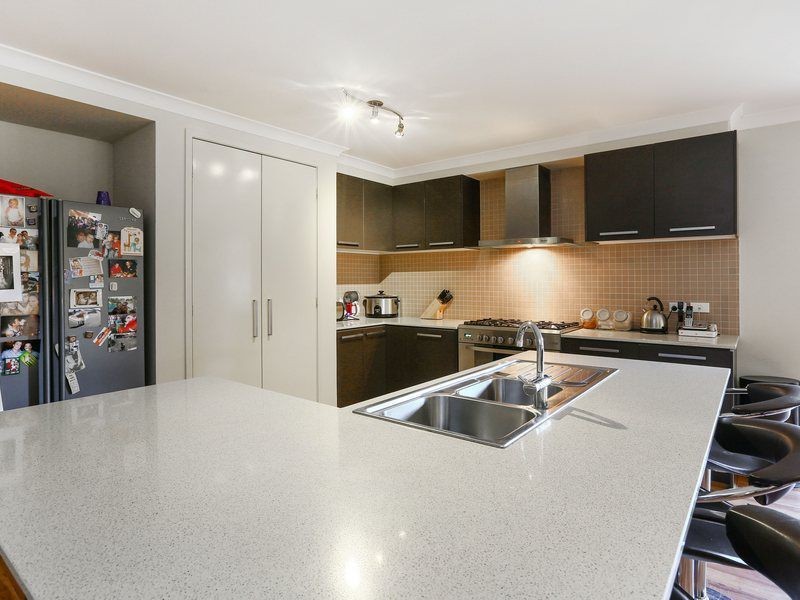 27 Wakool Avenue, Rosebud VIC 3939