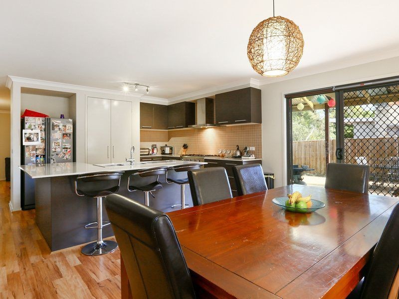 27 Wakool Avenue, Rosebud VIC 3939