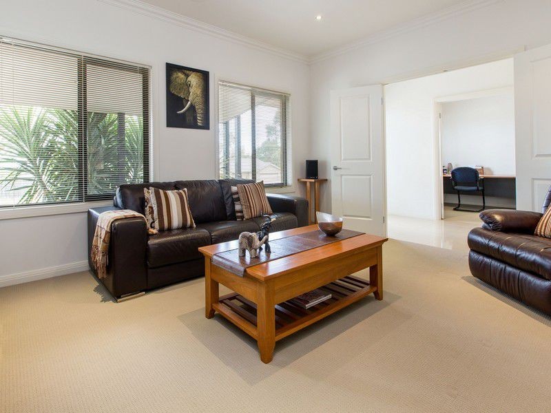 3 Manna Gum Court, Rosebud VIC 3939