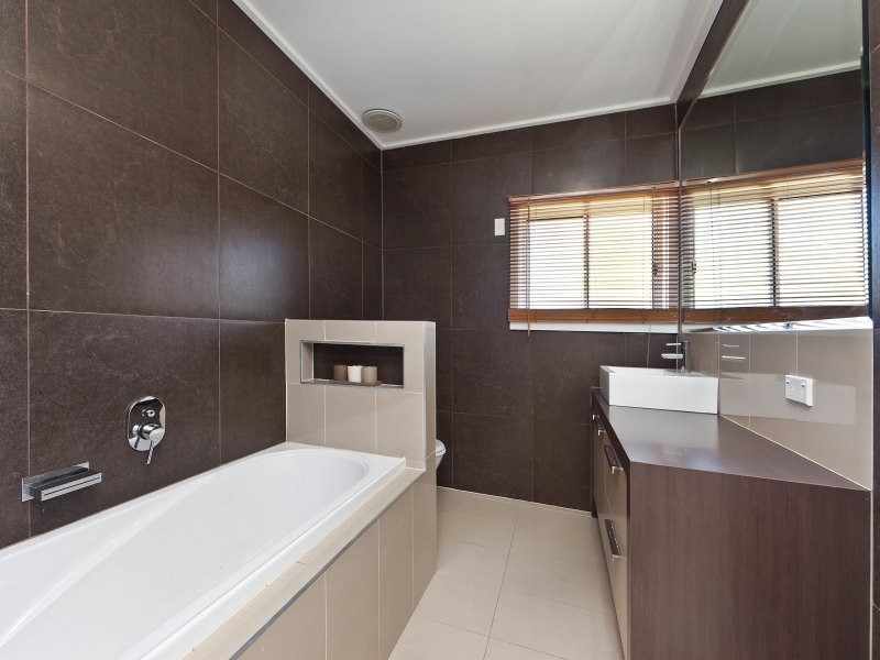 Unit 3/52 Grenville Grove, Rosebud West VIC 3940