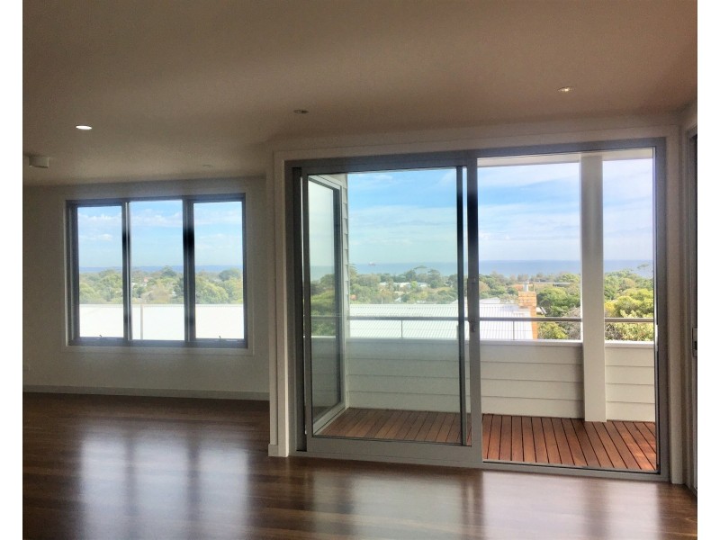 1/22 William Street, Mccrae VIC 3938