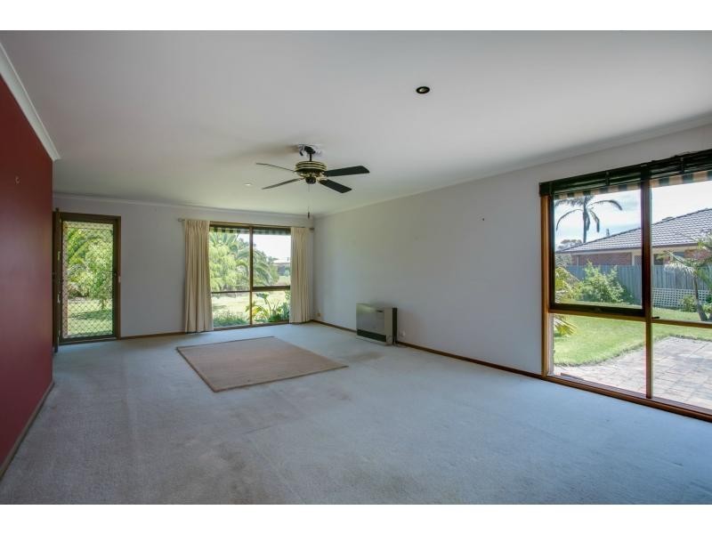 22 Golf Course Circle, Safety Beach VIC 3936