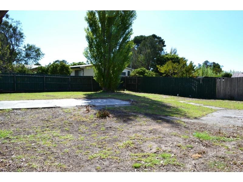 13 Wynne Street, Rosebud West VIC 3940