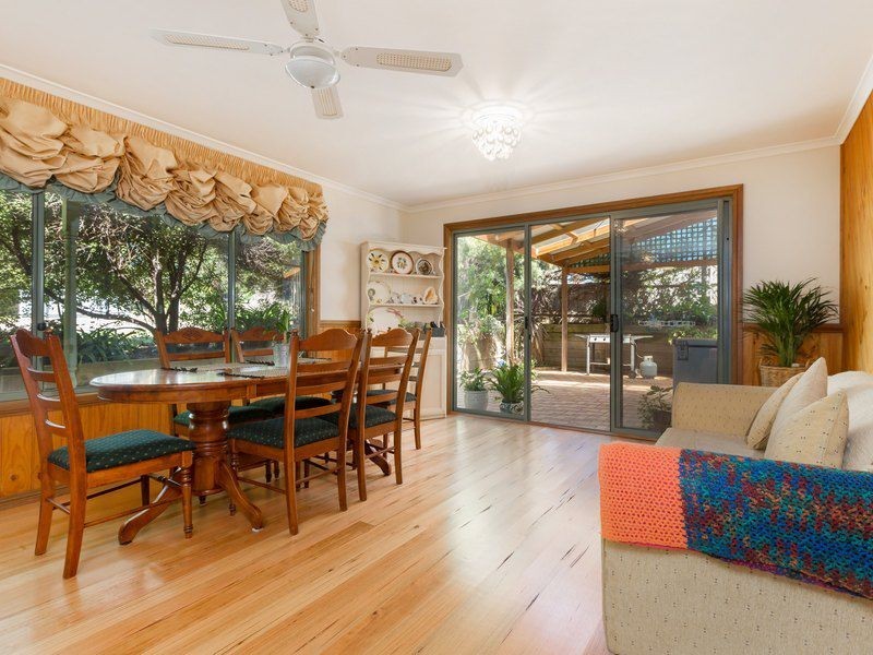 2 Wakool Avenue, Rosebud VIC 3939