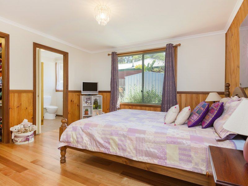 2 Wakool Avenue, Rosebud VIC 3939