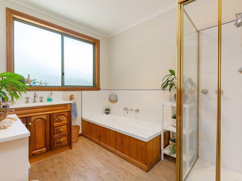 2 Wakool Avenue, Rosebud VIC 3939