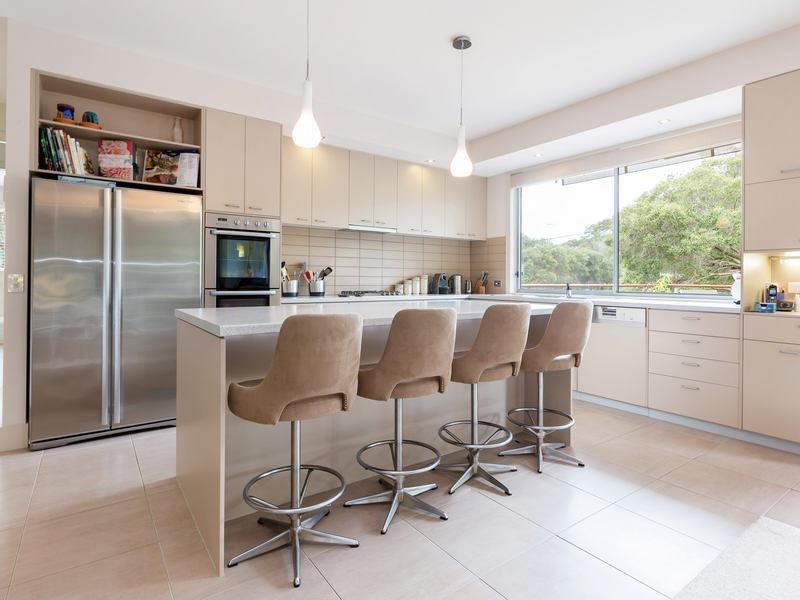 18 Iolanda Street, Rye VIC 3941