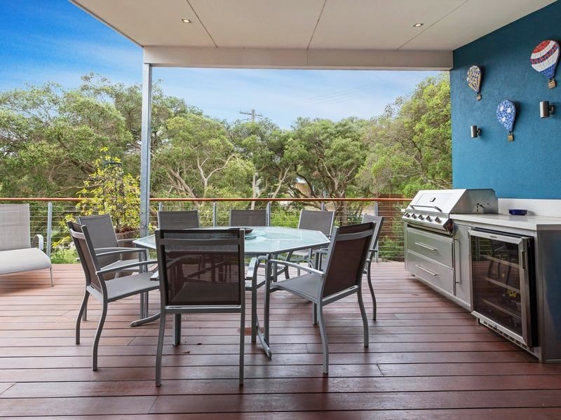 18 Iolanda Street, Rye VIC 3941