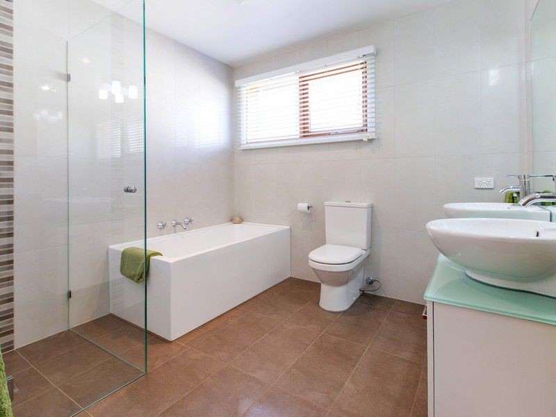 106 Flinders Street, Mccrae VIC 3938