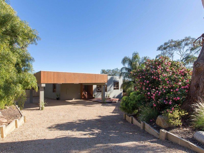 106 Flinders Street, Mccrae VIC 3938