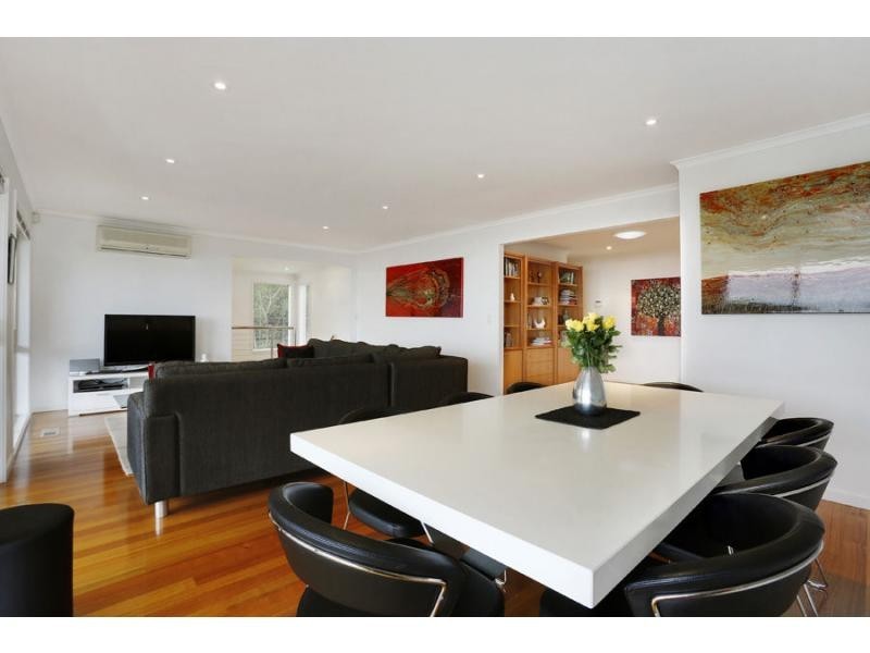 4 Hove Road, Rosebud VIC 3939