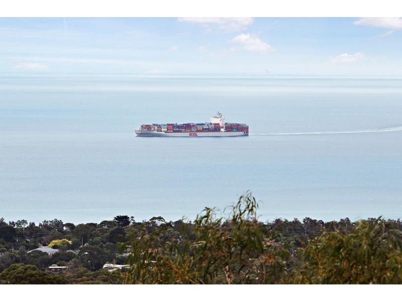 4 Hove Road, Rosebud VIC 3939