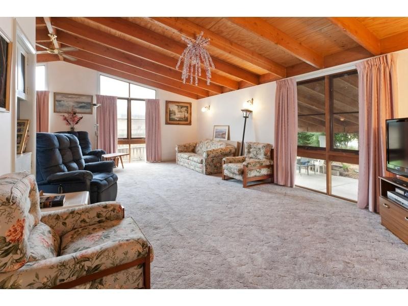 4 Don Court, Rye VIC 3941